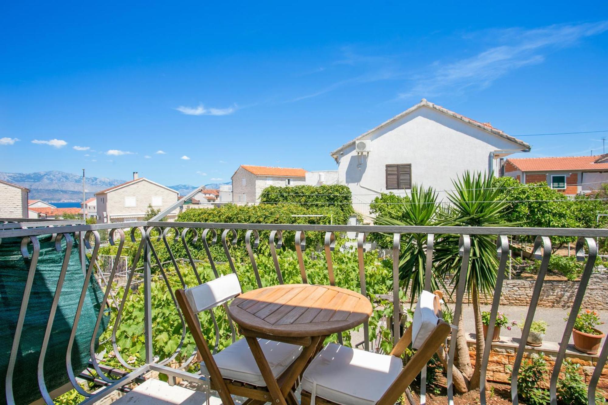 Apartments And Rooms With Parking Space Supetar, Brac - 5658 Exteriör bild