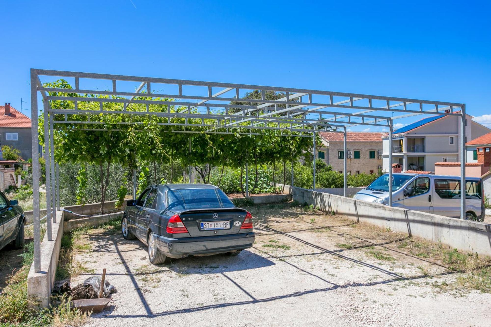 Apartments And Rooms With Parking Space Supetar, Brac - 5658 Exteriör bild